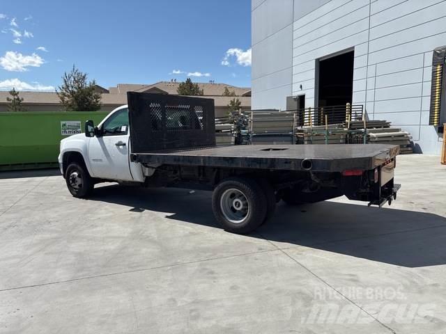 GMC 3500 Flatbed Trucks