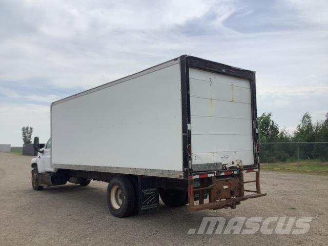 GMC 7500 Box trucks