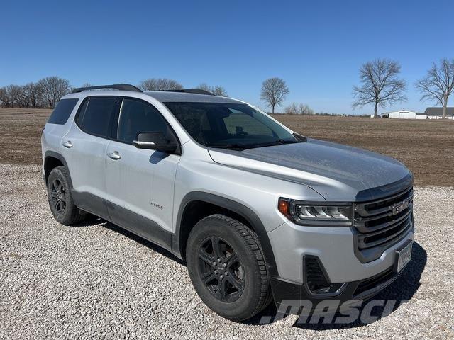 GMC Acadia Automobiles / SUVS