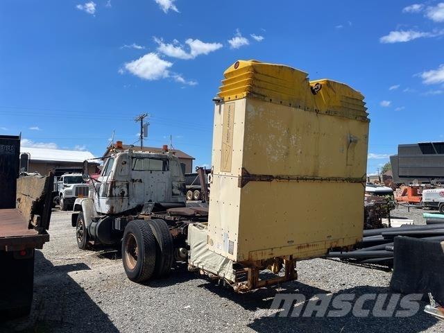 GMC Brigadier Work Trucks / Municipal
