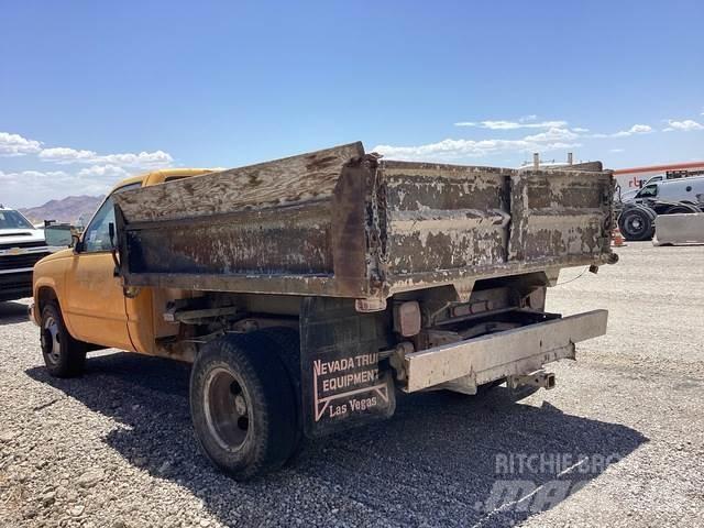 GMC C3500 Dump Trucks