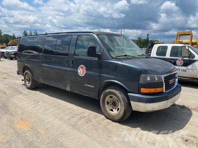 GMC G3500 Automobiles / SUVS