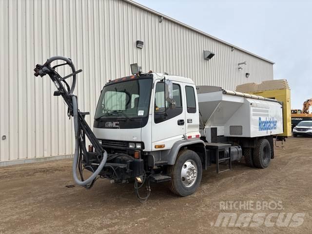 GMC T7500 Construction - Others
