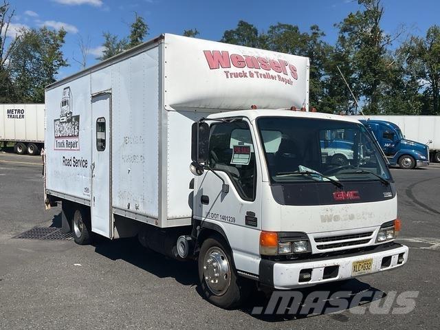 GMC W5500 Work Trucks / Municipal