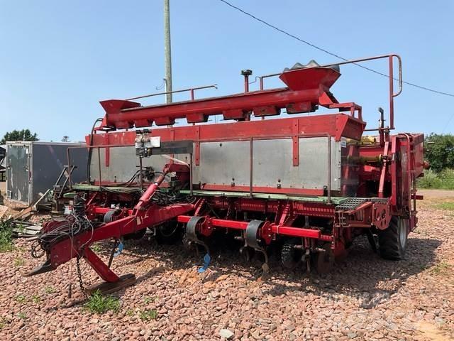Grimme 36T Planters