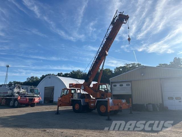 Grove AT-422 Mobile and all terrain cranes