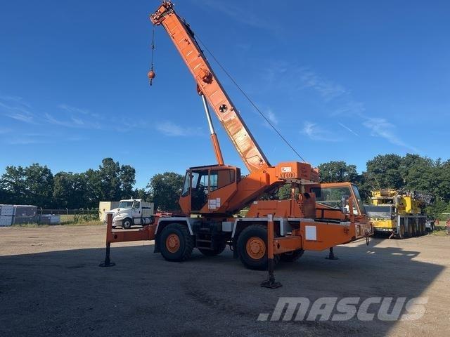 Grove AT-422 Mobile and all terrain cranes