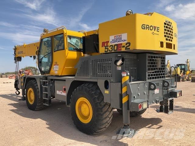 Grove RT530E-2 Rough Terrain Cranes