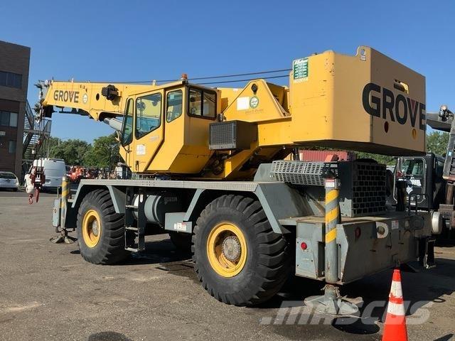 Grove RT600E Rough Terrain Cranes