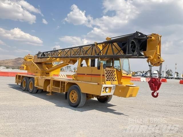 Grove TSM185A Crawler Cranes
