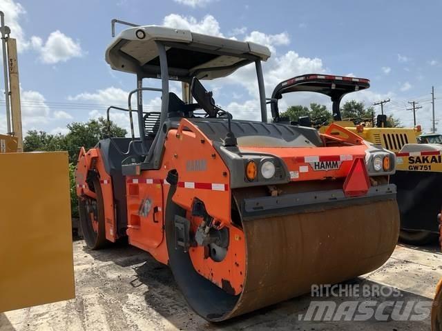 Hamm HD+120i Twin drum rollers