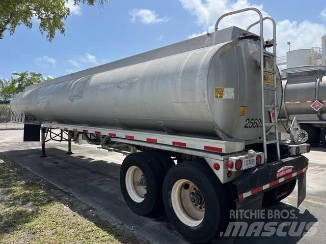 Heil  Tank Trailers