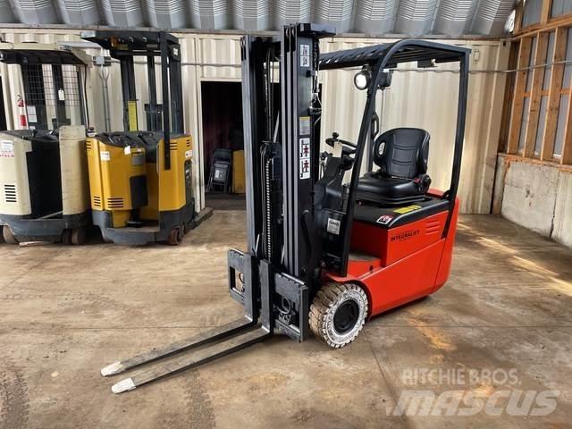 Heli CPD15SH Electric Forklifts