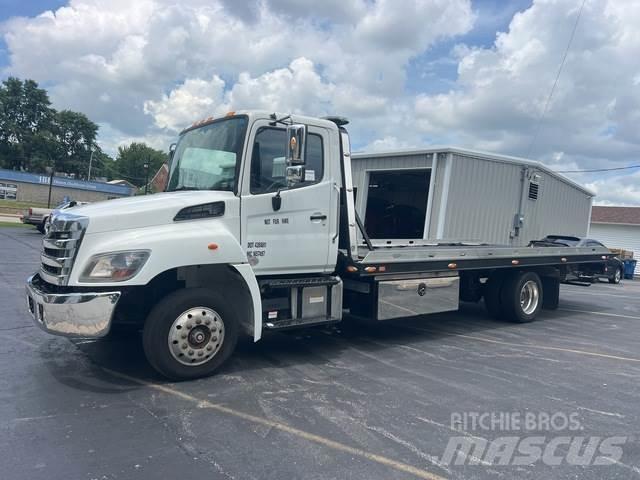 Hino  Tow Trucks / Wreckers