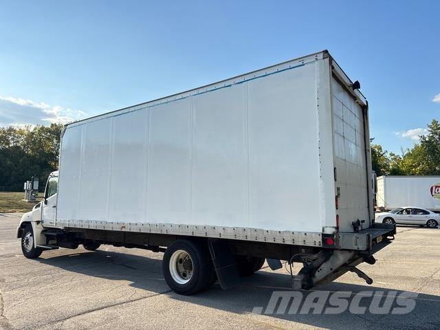 Hino 238 Box trucks