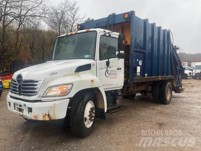 Hino 338 Garbage Trucks / Recycling Trucks