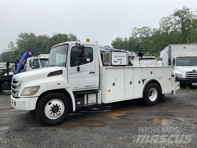 Hino 338 Work Trucks / Municipal