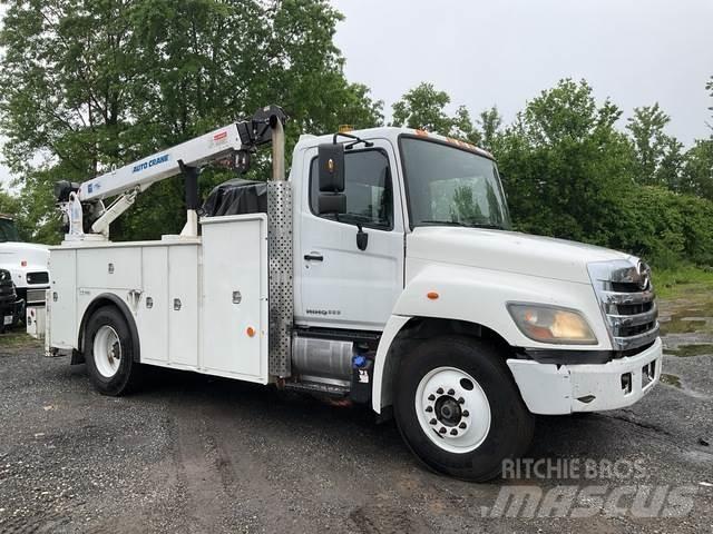 Hino 338 Work Trucks / Municipal