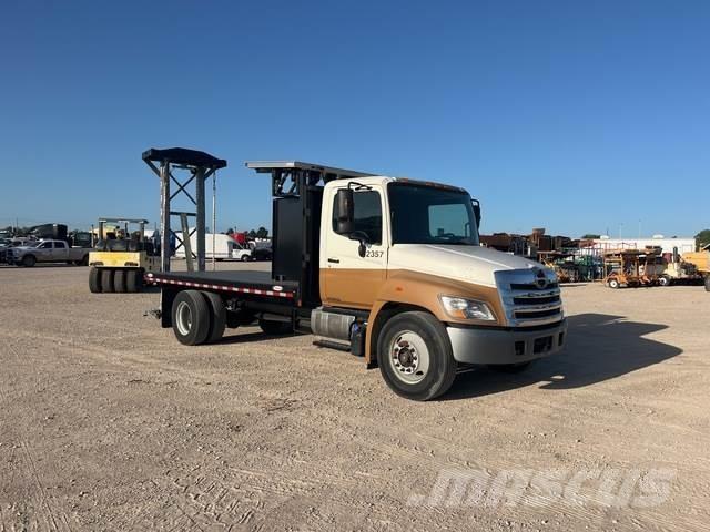 Hino 338 Work Trucks / Municipal