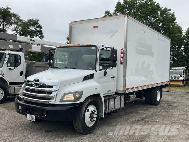 Hino 338 Garbage Trucks / Recycling Trucks