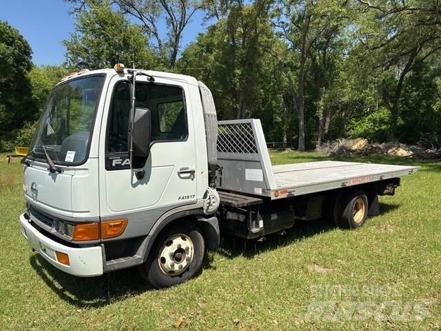 Hino FA1517 Tow Trucks / Wreckers