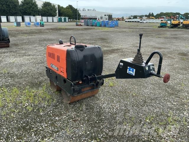 Hitachi ZV550W Other