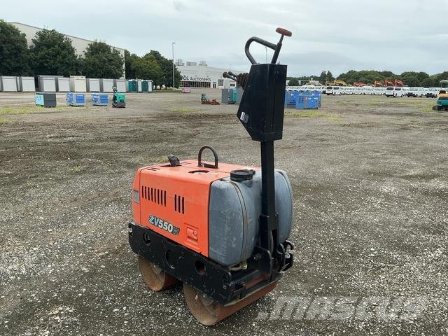 Hitachi ZV550W Other