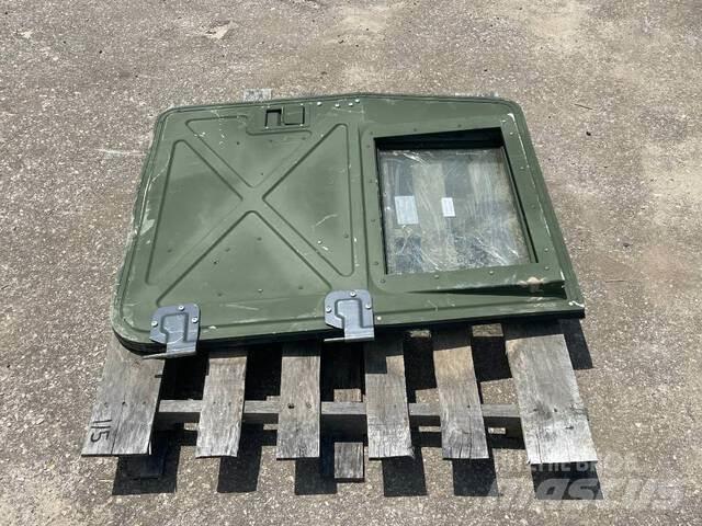  HMMWV X-Door Pickup Trucks