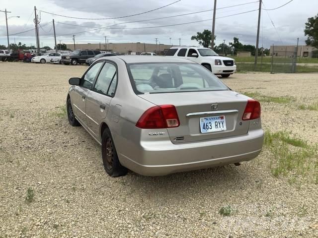 Honda Civic LX Automobiles / SUVS