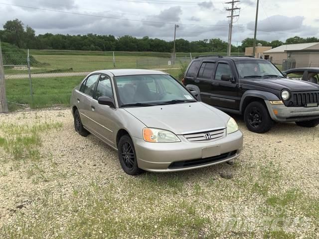 Honda Civic LX Automobiles / SUVS