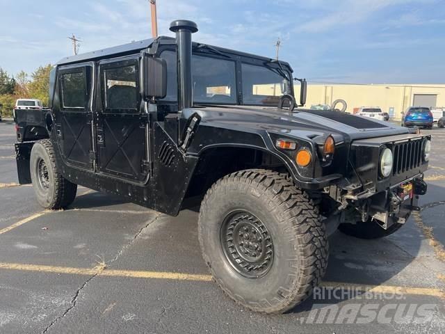 Hummer M11 Pickup Trucks