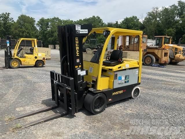 Hyster E100XN Electric Forklifts
