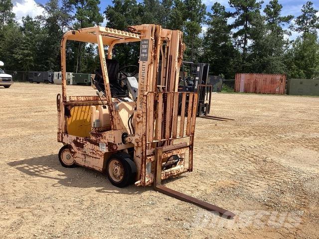Hyster E40XL Electric Forklifts