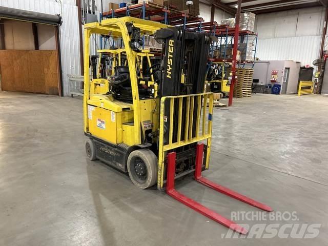 Hyster E50XN Electric Forklifts