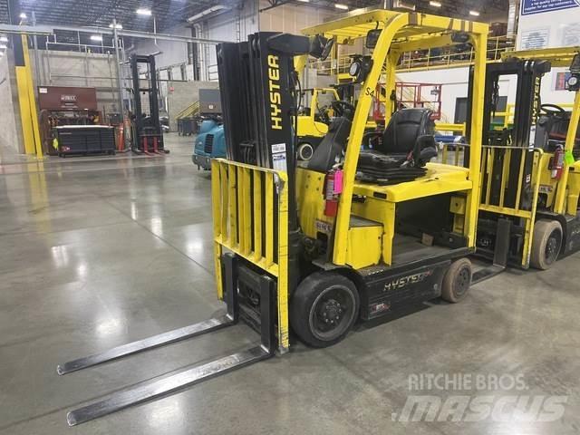 Hyster E50XN Electric Forklifts