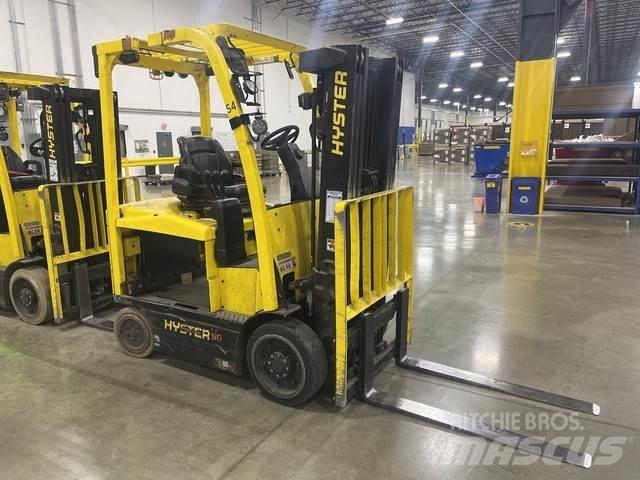 Hyster E50XN Electric Forklifts
