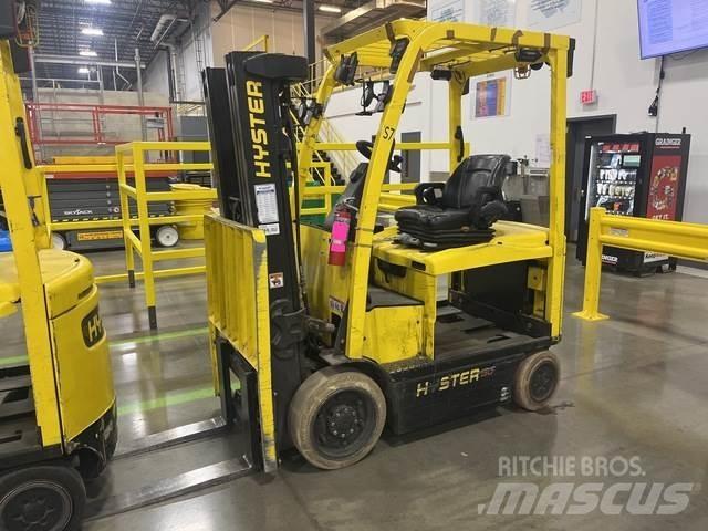 Hyster E50XN Electric Forklifts
