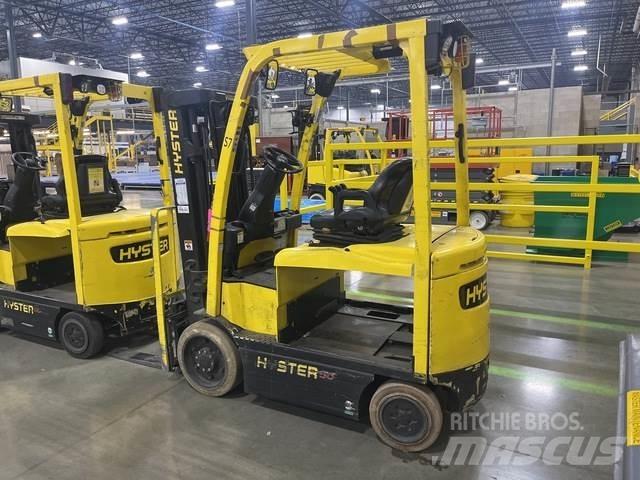 Hyster E50XN Electric Forklifts