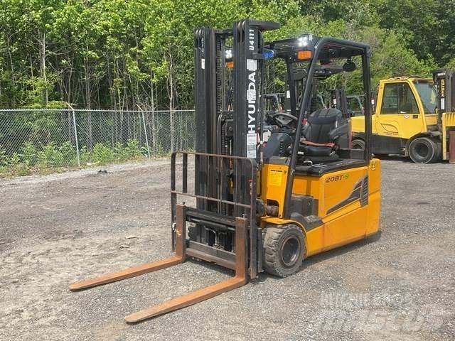 Hyundai 20BT-9 Electric Forklifts