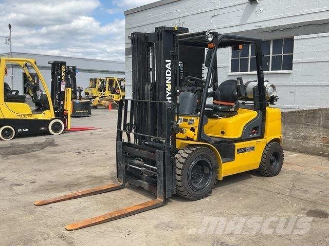 Hyundai 30G-7M Other