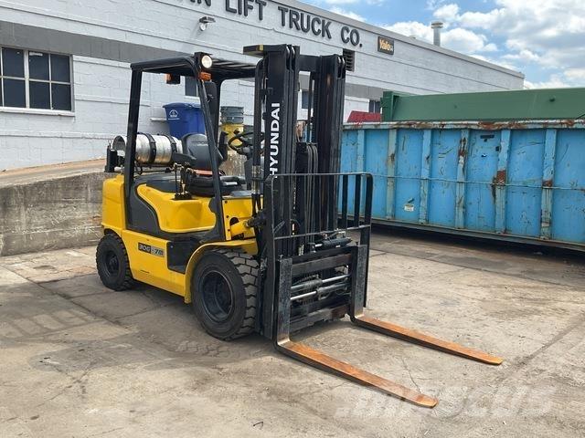 Hyundai 30G-7M Other