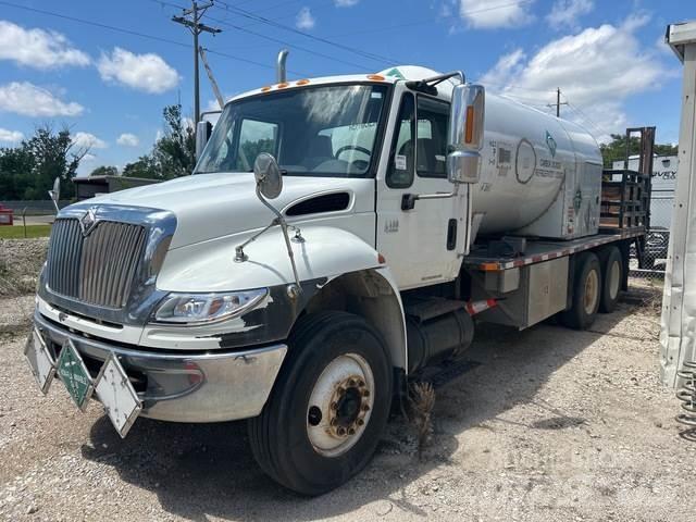 International  Tank Trucks