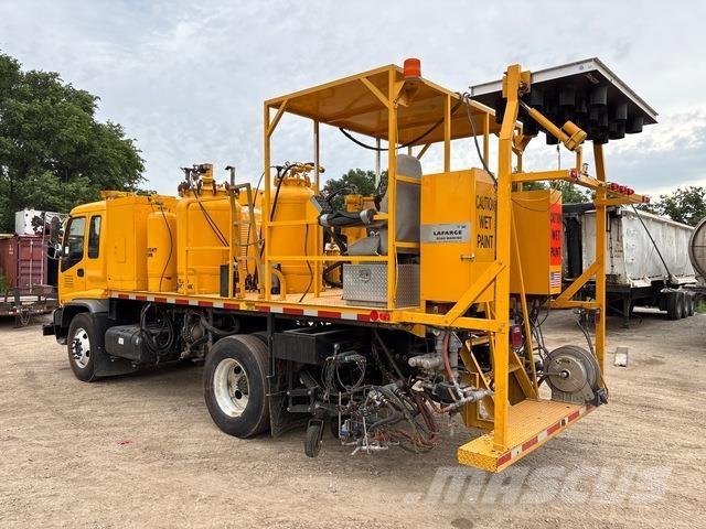 Isuzu FTR Work Trucks / Municipal