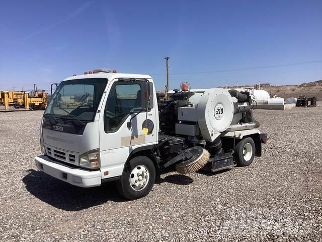 Isuzu NPR Sweeper trucks