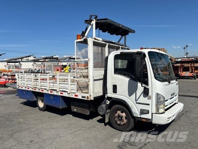Isuzu NPR Work Trucks / Municipal