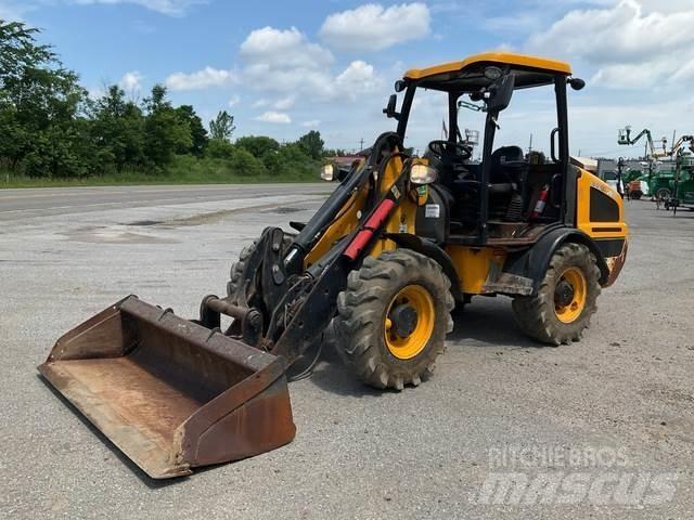 JCB 407 Wheel Loaders