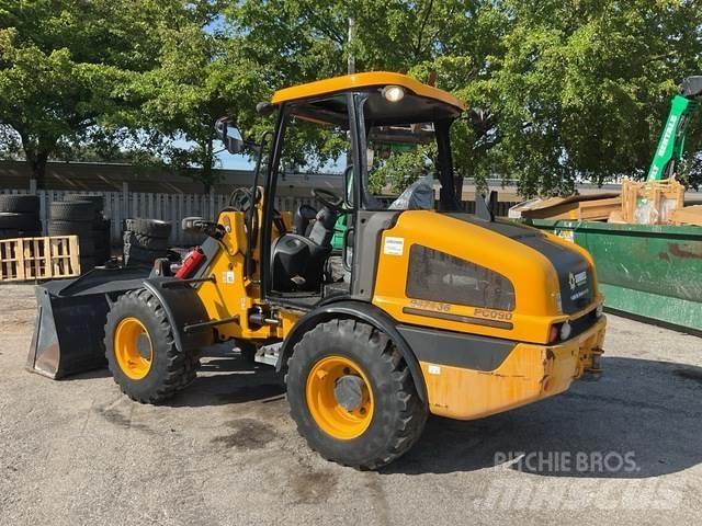 JCB 407 Wheel Loaders