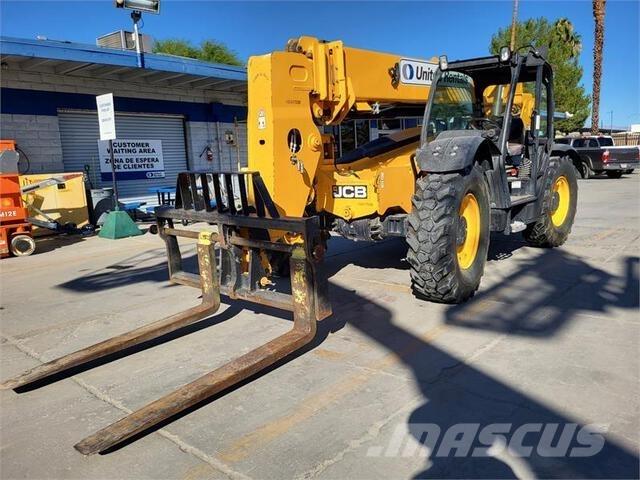 JCB 507-42 Telescopic Handlers