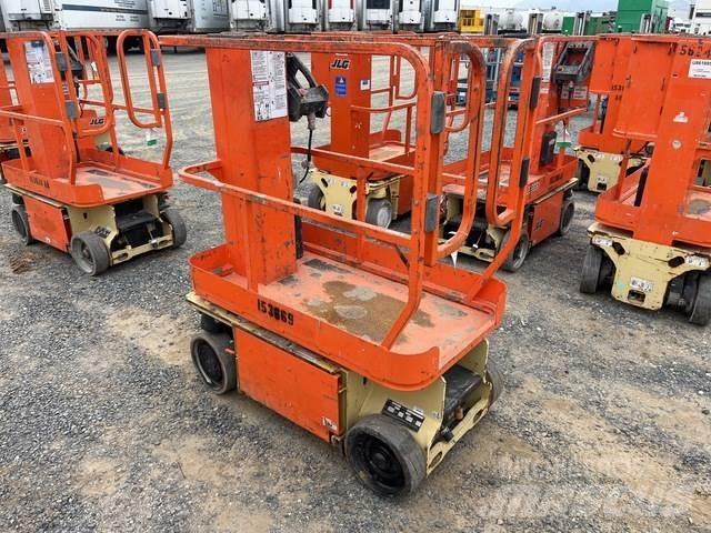 JLG 1230ES Vertical mast lifts