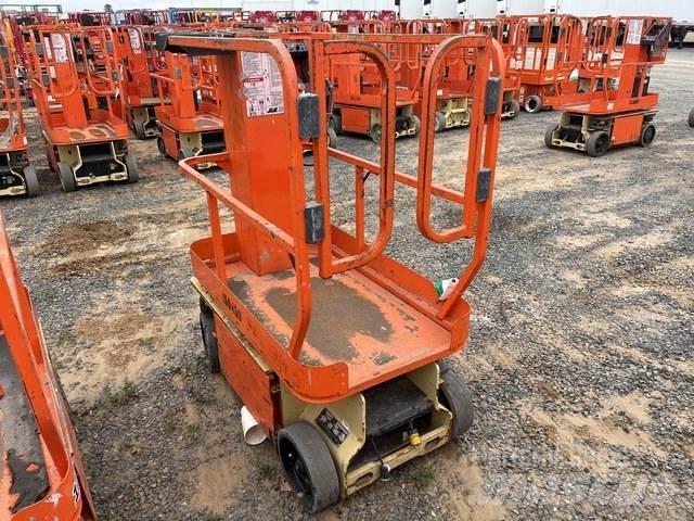 JLG 1230ES Vertical mast lifts